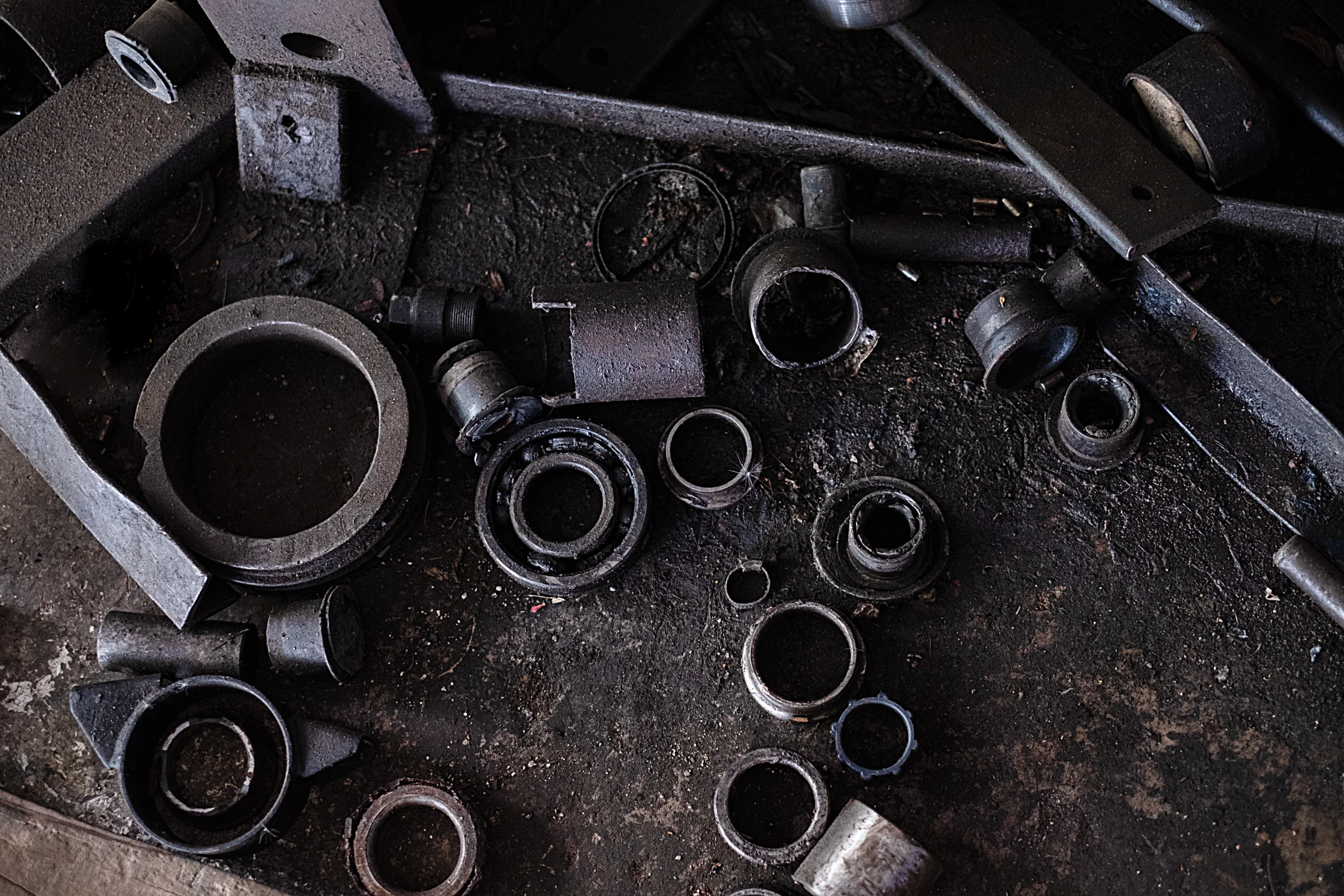 Yanlış kurulumun sonucu: Otomatik yağlama sistemi hatası, üretim hattında büyük kayıplara yol açabilir.