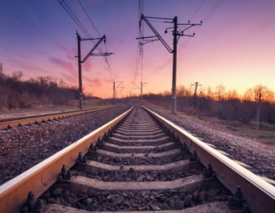 Ray ve boden yağlama sistemleriyle demiryolu hatlarında aşınma, gürültü ve enerji kaybını azaltan çözümler